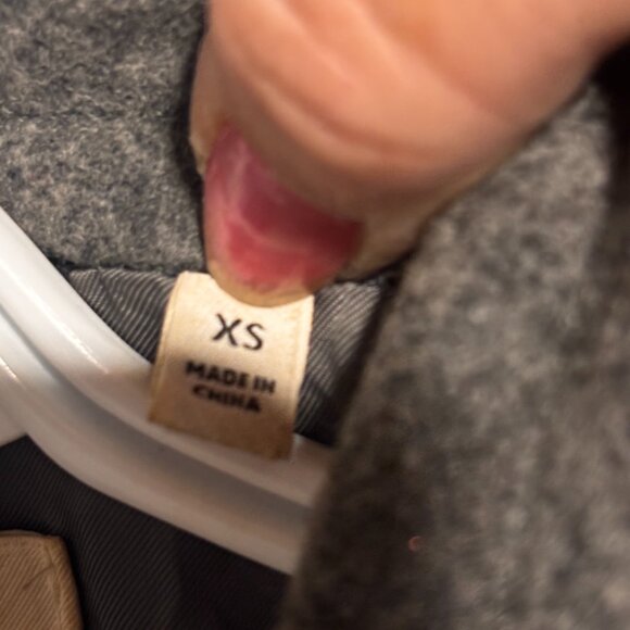 ✨ Babaton Wool & Cashmere Coat – Premium Italian Fabric ✨ - Picture 3 of 4